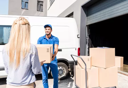 Logistika pro e-shopy. Johnny Workman Logistika pro e-shopy. Johnny Workman